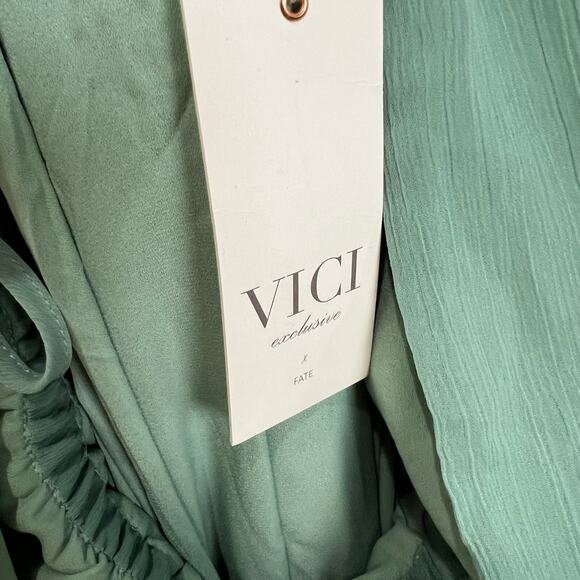 VICI Chiffon Ruffle Tiered Maxi Dress Women's Size Medium NEW NWT - Picture 10 of 12